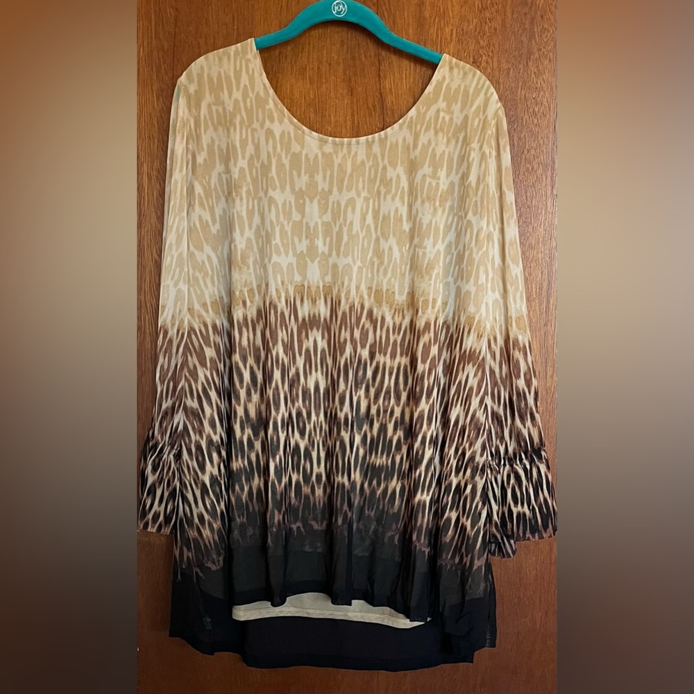 Est. 1946 Women’s Leopard Blouse Size 26/28W